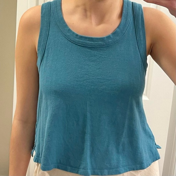 Madewell Softfade Cotton Boxy-Crop Top - Picture 2 of 5
